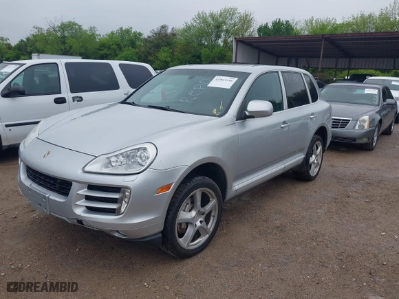 2008 Porsche Cayenne with VIN WP1AA29P68LA06987, listed as a IAAI auction lot 41963146 with 97,007 mi miles. Bid and sale history available at carsss.com. Image 2.