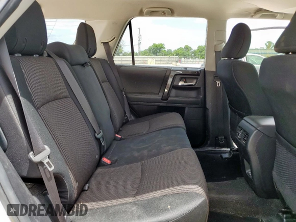 2020 Toyota 4Runner SR5 with VIN JTEBU5JR2L5778598, listed as a Copart auction lot 59329825 with 104,178 mi miles and Salvage title. Bid and sale history available at DreamBid. Image 11.