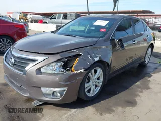 2014 Nissan Altima SL with VIN 1N4BL3AP9EC284477, listed as a IAAI auction lot 41403427 with 100,437 mi miles and . Bid and sale history available at DreamBid. Image 6.