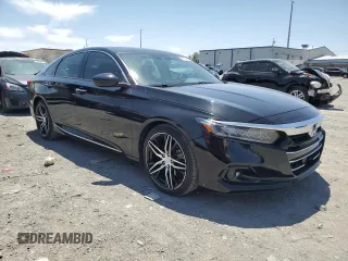 2021 Honda Accord Touring with VIN 1HGCV2F92MA021160, listed as a Copart auction lot 58254135 with 40,271 mi miles and Salvage title. Bid and sale history available at DreamBid. Image 4.