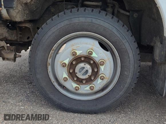 2011 Ford F-350 Platinum with VIN 1FT7W3B65BEB92425, listed as a IAAI auction lot 42626973 with 323,249 mi miles and . Bid and sale history available at DreamBid. Image 52.