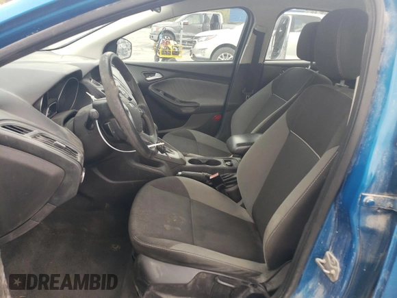 2012 Ford Focus SE z VIN 1FAHP3F22CL267562, wystawiony jako Copart lot #53556895 z przebiegiem 179 828 mil mil oraz Szkoda całkowita • Salvage title. Historia ofert i sprzedaży dostępna na DreamBid. Obrazek 7.