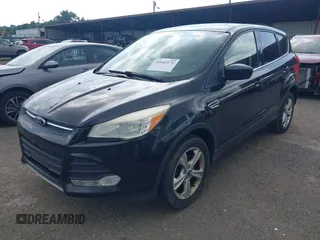 2013 Ford Escape SE с VIN 1FMCU0GX2DUB36015, выставлен на аукционе IAAI как лот 42642271 с пробегом 220 629 миль миль и . История ставок и продаж доступна на DreamBid. Изображение 2.