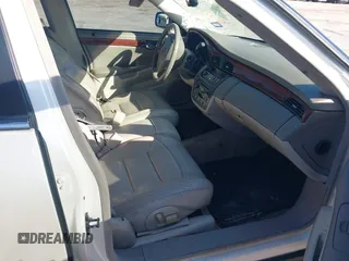 2002 Cadillac DeVille z VIN 1G6KD54Y92U130111, wystawiony jako IAAI lot #42439252 z przebiegiem 194 669 mil mil oraz . Historia ofert i sprzedaży dostępna na DreamBid. Obrazek 5.