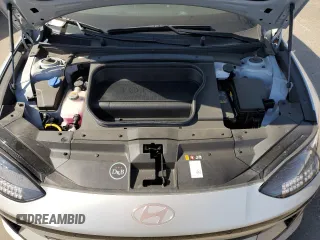 2023 Hyundai Ioniq 6 Preferred z VIN KMHM34AC8PA042828, wystawiony jako Copart lot #58494964 z przebiegiem 3794 mil mil oraz Szkoda całkowita • Salvage title. Historia ofert i sprzedaży dostępna na DreamBid. Obrazek 11.