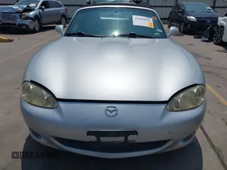 2002 Mazda MX-5 Miata Cloth z VIN JM1NB353020225252, wystawiony jako IAAI lot #42303820 z przebiegiem 194 549 mil mil oraz . Historia ofert i sprzedaży dostępna na DreamBid. Obrazek 12.