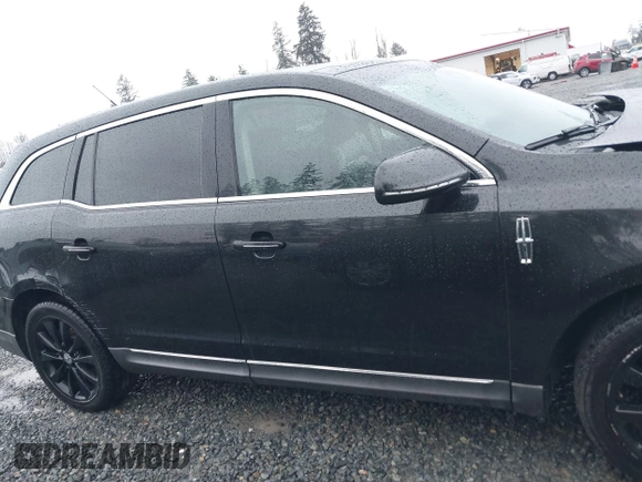 2010 Lincoln MKT EcoBoost with VIN 2LMHJ5AT7ABJ04443, listed as a IAAI auction lot 41657143 with 112,902 mi miles and . Bid and sale history available at DreamBid. Image 13.