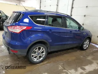 2013 Ford Escape SEL with VIN 1FMCU9H90DUD34368, listed as a Copart auction lot 49312905 with 184,851 mi miles and Clean Title. Bid and sale history available at DreamBid. Image 3.