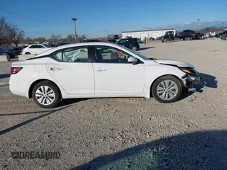 2022 Nissan Sentra S with VIN 3N1AB8BV7NY220533, listed as a IAAI auction lot 41040679 with 83,755 mi miles. Bid and sale history available at carsss.com. Image 14.
