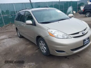 2008 Toyota Sienna XLE with VIN 5TDZK22C98S099673, listed as a IAAI auction lot 42661903 with 205,714 mi miles and . Bid and sale history available at DreamBid. Image 6.
