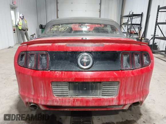 2014 Ford Mustang V6 with VIN 1ZVBP8EM1E5272367, listed as a IAAI auction lot 41543598 with 76,847 mi miles. Bid and sale history available at carsss.com. Image 16.