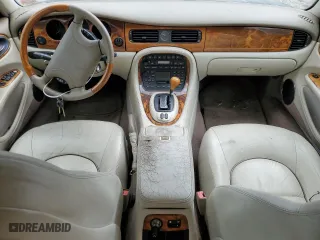 2000 Jaguar XJ VDP with VIN SAJDA24CXYLF13463, listed as a Copart auction lot 67797454 with 144,765 mi miles and Clean Title. Bid and sale history available at carsss.com. Image 8.