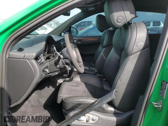 2022 Porsche Macan Turbo with VIN WP1AF2A58NLB32131, listed as a Copart auction lot 75404584 with Not provided miles and Non repairable. Bid and sale history available at DreamBid. Image 7.