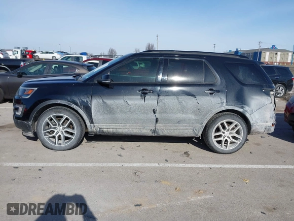 2017 Ford Explorer Sport with VIN 1FM5K8GT9HGD02111, listed as a IAAI auction lot 41395462 with 105,000 mi miles and . Bid and sale history available at carsss.com. Image 14.