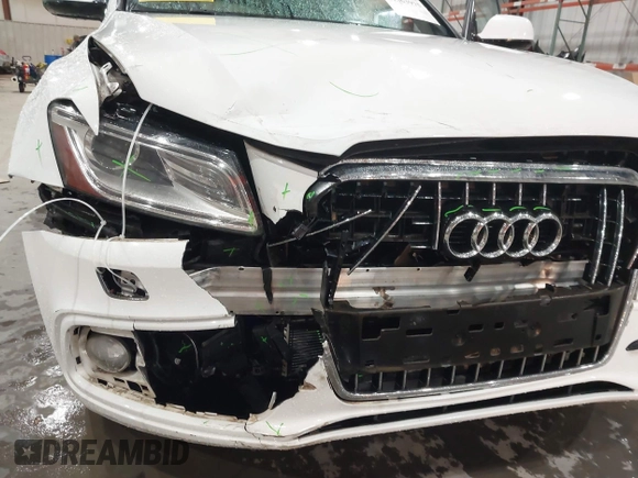 2015 Audi Q5 Premium Plus with VIN WA1DGAFP1FA106932, listed as a IAAI auction lot 41563975 with 108,646 mi miles. Bid and sale history available at carsss.com. Image 6.