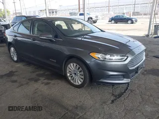 2015 Ford Fusion SE Hybrid with VIN 3FA6P0LU6FR309099, listed as a IAAI auction lot 42497429 with 157,631 mi miles and . Bid and sale history available at DreamBid. Image 1.