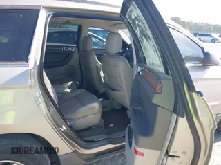 2008 Chrysler Pacifica Touring with VIN 2A8GM68X18R144495, listed as a IAAI auction lot 42171569 with 114,837 mi miles and . Bid and sale history available at DreamBid. Image 8.