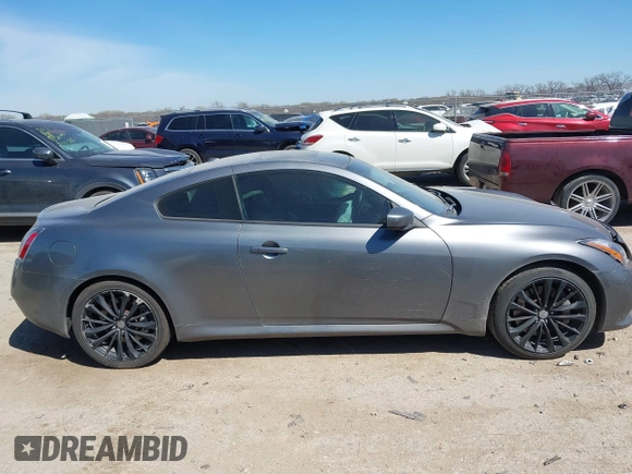 2014 Infiniti Q60 Journey с VIN JN1CV6EK5EM110945, выставлен на аукционе IAAI как лот 41855554 с пробегом 132 409 миль миль и . История ставок и продаж доступна на DreamBid. Изображение 14.