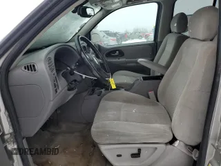 2007 Chevrolet TrailBlazer LT with VIN 1GNDT13S772177646, listed as a Copart auction lot 45743315 with 213,252 mi miles and Salvage Title. Bid and sale history available at DreamBid. Image 7.