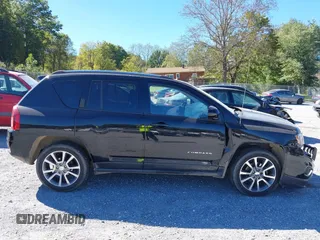 2016 Jeep Compass Latitude with VIN 1C4NJDEB5GD753210, listed as a IAAI auction lot 40530185 with 87,045 mi miles. Bid and sale history available at carsss.com. Image 14.