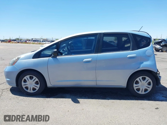2009 Honda Fit z VIN JHMGE88259S037601, wystawiony jako IAAI lot #42428704 z przebiegiem 55 823 mil mil oraz . Historia ofert i sprzedaży dostępna na DreamBid. Obrazek 15.