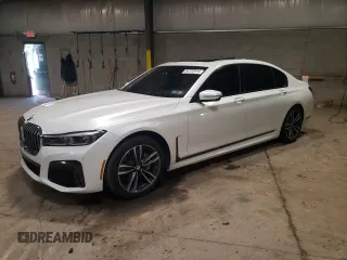 2020 BMW 7 Series 740i xDrive with VIN WBA7T4C04LGG62734, listed as a Copart auction lot 54722014 with 77,203 mi miles and Salvage Title. Bid and sale history available at carsss.com. Image 1.