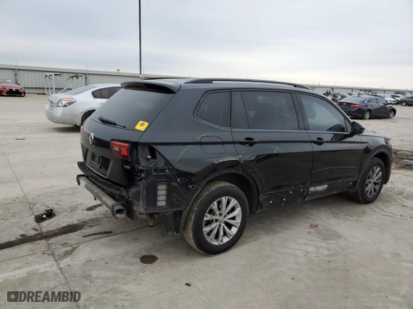 2018 Volkswagen Tiguan S with VIN 3VV1B7AX2JM121583, listed as a Copart auction lot 46051385 with 112,218 mi miles and Salvage Title. Bid and sale history available at carsss.com. Image 3.