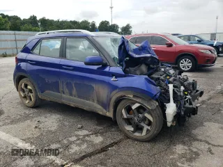 2023 Hyundai Venue SEL with VIN KMHRC8A32PU247461, listed as a Copart auction lot 59963175 with 39,036 mi miles and Salvage title. Bid and sale history available at DreamBid. Image 4.
