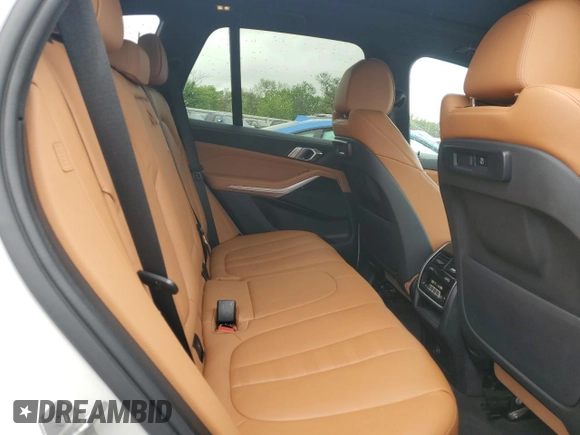 2021 BMW X5 xDrive40i z VIN 5UXCR6C07M9H39368, wystawiony jako Copart lot #57122975 z przebiegiem 66 360 mil mil oraz Szkoda całkowita • Salvage title. Historia ofert i sprzedaży dostępna na DreamBid. Obrazek 10.