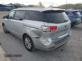 2016 Kia Sedona LX with VIN KNDMB5C13G6179817, listed as a IAAI auction lot 41908690 with 190,357 mi miles. Bid and sale history available at carsss.com. Image 3.