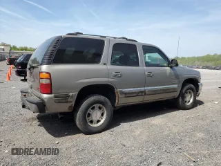 2002 GMC Yukon SLT z VIN 1GKEK13Z52J125819, wystawiony jako Copart lot #55034305 z przebiegiem 237 595 mil mil oraz Czysty tytuł • Clean title. Historia ofert i sprzedaży dostępna na DreamBid. Obrazek 3.