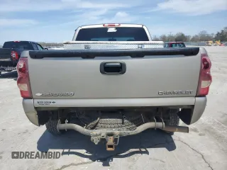 2003 Chevrolet Silverado 1500 LS with VIN 1GCEK19T13E274611, listed as a Copart auction lot 51431455 with 304,248 mi miles and Clean Title. Bid and sale history available at carsss.com. Image 6.