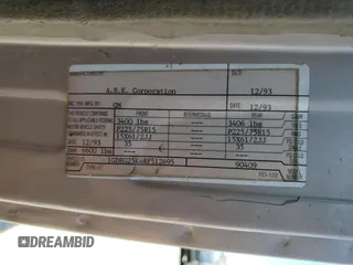 1994 GMC Vandura z VIN 1GDEG25K4RF512695, wystawiony jako Copart lot #63562414 z przebiegiem 171 855 mil mil oraz Szkody całkowita. Historia ofert i sprzedaży dostępna na DreamBid. Obrazek 13.