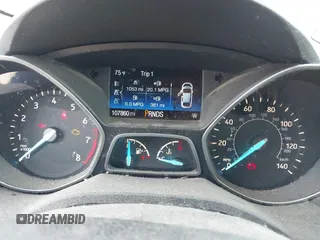 2017 Ford Escape SE with VIN 1FMCU0GD4HUC27041, listed as a IAAI auction lot 42127328 with 107,860 mi miles. Bid and sale history available at carsss.com. Image 7.