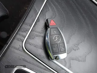 2016 Mercedes-Benz C 450 AMG with VIN 55SWF6EB0GU140159, listed as a IAAI auction lot 41702422 with 109,563 mi miles and . Bid and sale history available at carsss.com. Image 11.
