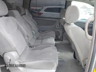 2004 Toyota Sienna CE with VIN 5TDZA23C04S032956, listed as a IAAI auction lot 42121153 with 218,908 mi miles. Bid and sale history available at carsss.com. Image 8.