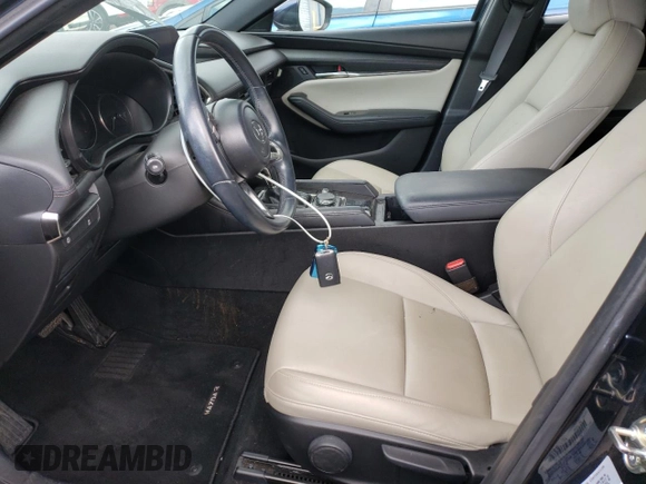 2019 Mazda Mazda3 Hatchback with VIN JM1BPAJM0K1136007, listed as a Copart auction lot 45715503 with 35,623 mi miles. Bid and sale history available at carsss.com. Image 7.