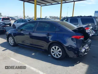 2022 Toyota Corolla LE with VIN 5YFEPMAE0NP320936, listed as a IAAI auction lot 42010316 with 21,686 mi miles. Bid and sale history available at carsss.com. Image 14.