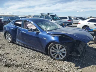 2017 Tesla Model S 100D z VIN 5YJSA1E27HF204491, wystawiony jako Copart lot #55160945 z przebiegiem 57 059 mil mil oraz Szkoda całkowita • Salvage title. Historia ofert i sprzedaży dostępna na DreamBid. Obrazek 4.