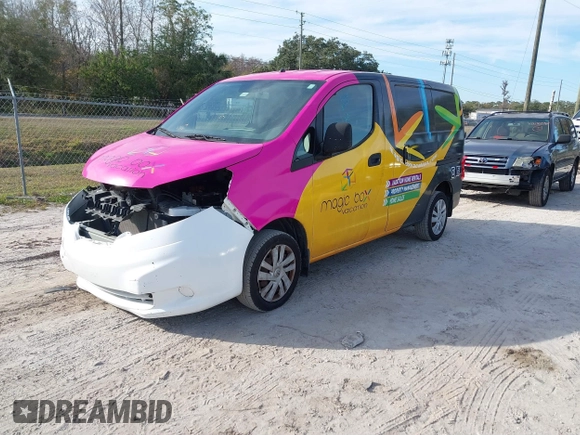 2015 Nissan NV200 SV with VIN 3N6CM0KN5FK732133, listed as a IAAI auction lot 41449057 with 168,515 mi miles. Bid and sale history available at carsss.com. Image 18.