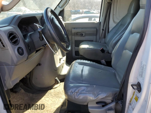 2013 Ford Econoline Cargo Commercial with VIN 1FTNS2EW3DDA17379, listed as a Copart auction lot 47025035 with Not Provided miles and Clean Title. Bid and sale history available at carsss.com. Image 7.