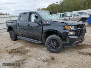 2019 Chevrolet Silverado 1500 Custom Trail Boss with VIN 3GCPYCEF3KG291520, listed as a Copart auction lot 82013774 with 0 mi miles and Salvage Title. Bid and sale history available at carsss.com. Image 4.
