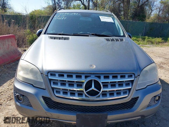 2010 Mercedes-Benz M 350 with VIN 4JGBB8GBXAA605448, listed as a IAAI auction lot 42062922 with 84,529 mi miles and . Bid and sale history available at DreamBid. Image 6.