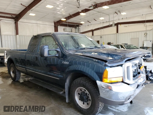 1999 Ford Super Duty F-250 XL with VIN 1FTNX20FXXED58253, listed as a Copart auction lot 71566044 with 122,456 mi miles and Non Repairable. Bid and sale history available at carsss.com. Image 4.