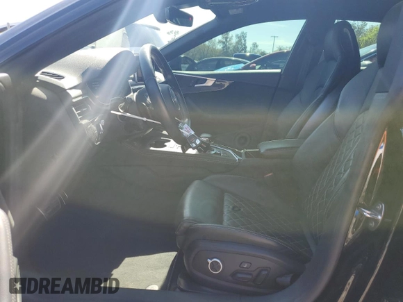 2019 Audi S5 Sportback Prestige z VIN WAUC4CF55KA005582, wystawiony jako Copart lot #47088405 z przebiegiem 32 074 mil mil oraz Szkoda całkowita • Salvage title. Historia ofert i sprzedaży dostępna na DreamBid. Obrazek 7.