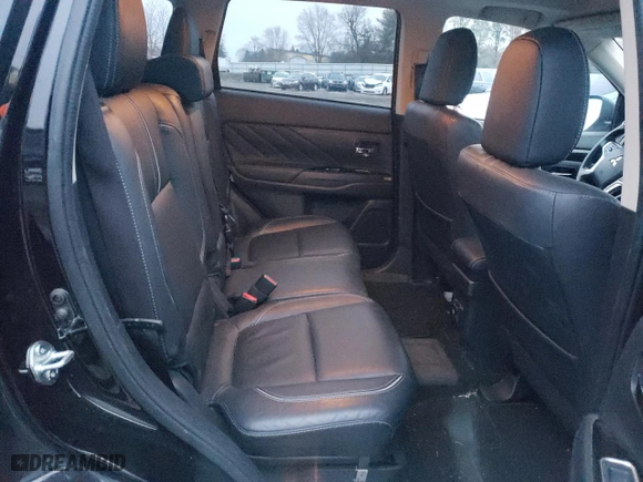 2018 Mitsubishi Outlander PHEV SEL with VIN JA4J24A52JZ056755, listed as a Copart auction lot 70679862 with 64698 miles. Bid and sale history available at carsss.com. Image 11.