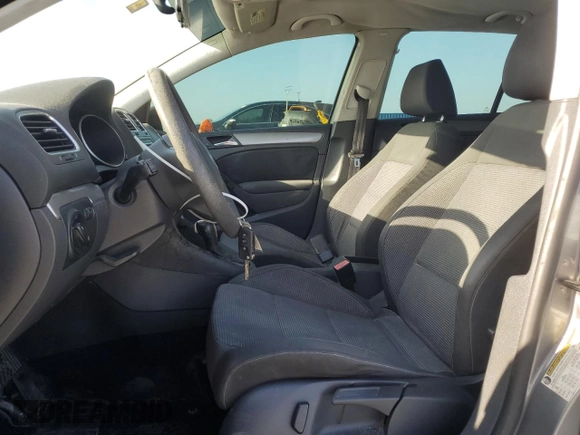 2011 Volkswagen Golf с VIN WVWDA7AJXBW265104, выставлен на аукционе Copart как лот 55124435 с пробегом 184 130 миль миль и Списание • Salvage title. История ставок и продаж доступна на DreamBid. Изображение 7.