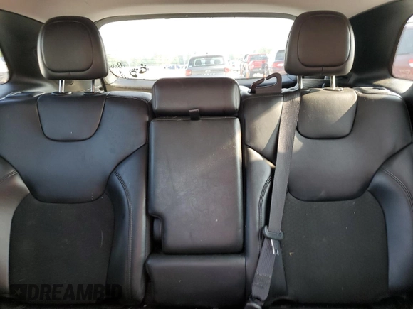 2020 Jeep Cherokee Latitude Plus z VIN 1C4PJMLB8LD584239, wystawiony jako Copart lot #63811215 z przebiegiem Nie podano mil oraz Szkoda całkowita • Salvage title. Historia ofert i sprzedaży dostępna na DreamBid. Obrazek 10.