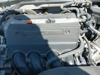 2008 Honda Accord EX с VIN 1HGCS12708A019856, выставлен на аукционе IAAI как лот 42350018 с пробегом 100 807 миль миль и . История ставок и продаж доступна на DreamBid. Изображение 18.