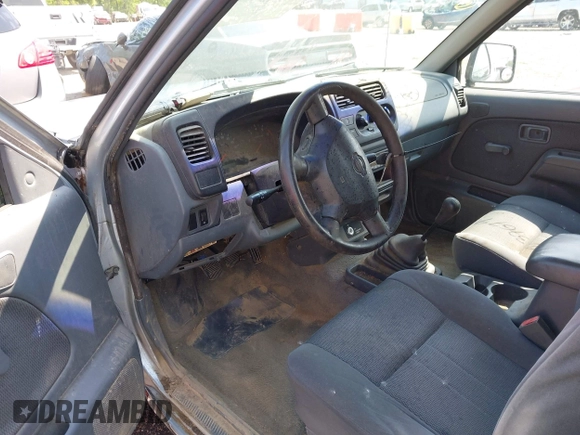 2001 Nissan Frontier XE with VIN 1N6DD26SX1C333734, listed as a IAAI auction lot 42376797 with 148,577 mi miles and . Bid and sale history available at DreamBid. Image 8.